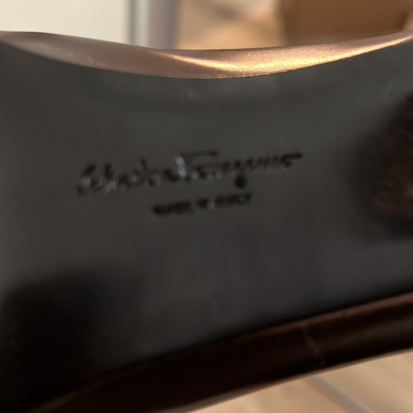 🔥Salvatore Ferragamo, brown shimmer metallic block heel - Picture 8 of 12